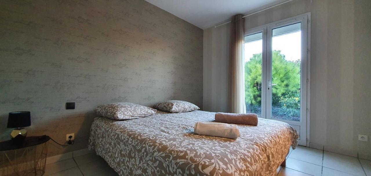 La Villa de l'Olivier piscine privée et parking Carcassonne Extérieur photo