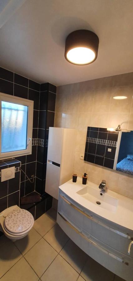 La Villa de l'Olivier piscine privée et parking Carcassonne Extérieur photo